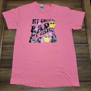 Gildan Salmon Tee "My Chick Bad My Chick Hood" - Size Medium